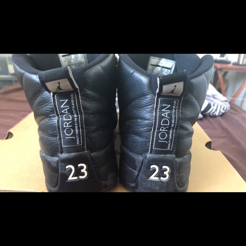Jordan 12 Masters - Picture 3 of 5